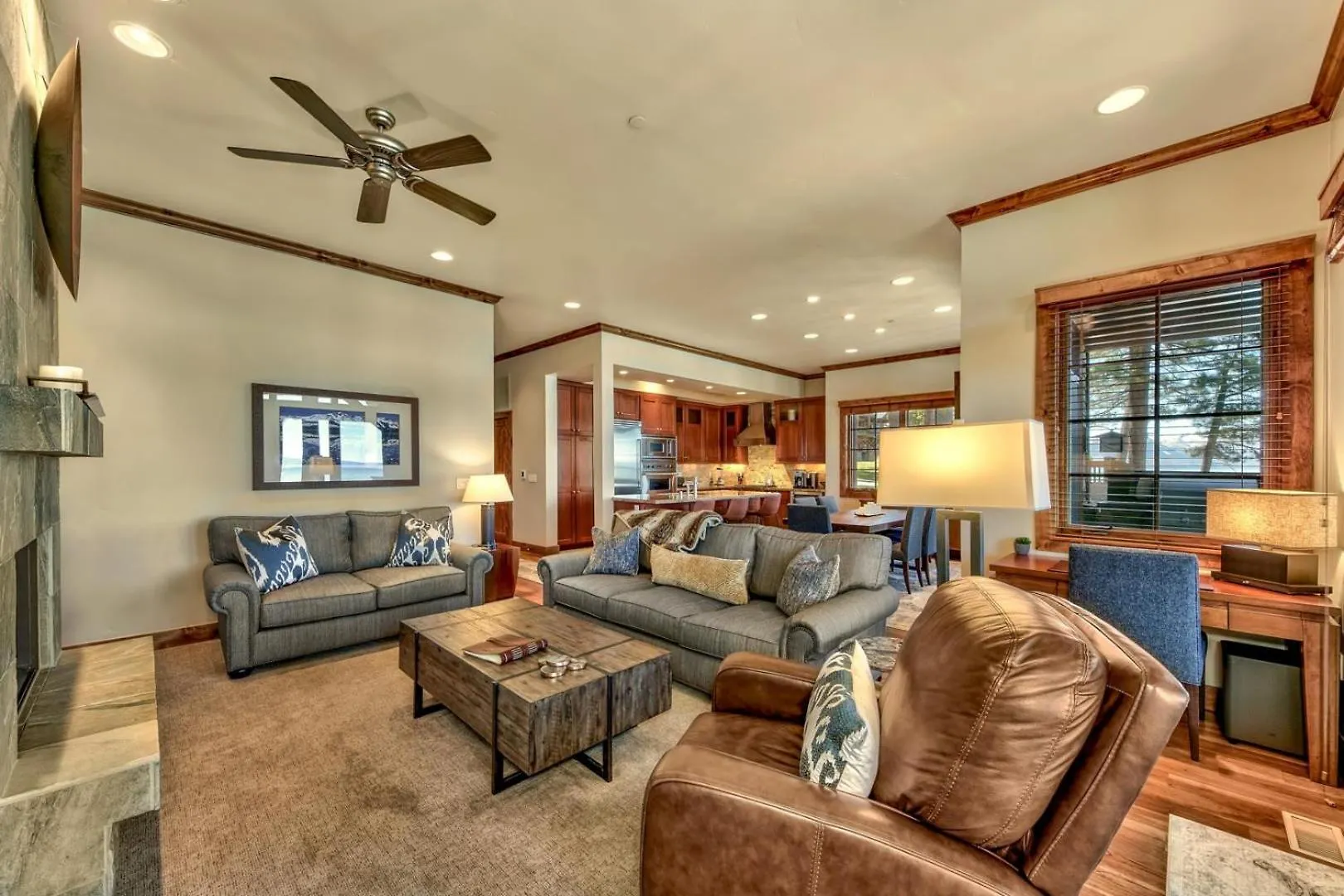 The Peak Tallac 15 - The Ultimate In Lakefront Luxury South Lake Tahoe 0*,  Amerikai Egyesült Államok