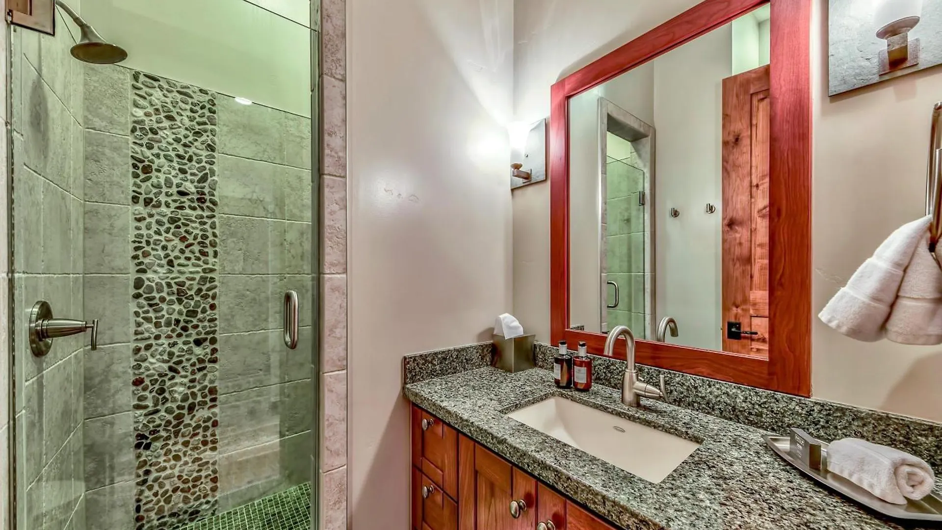 The Peak Tallac 15 - The Ultimate In Lakefront Luxury South Lake Tahoe Apartman
